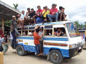Philippinen öffentlicher Bus Bohol